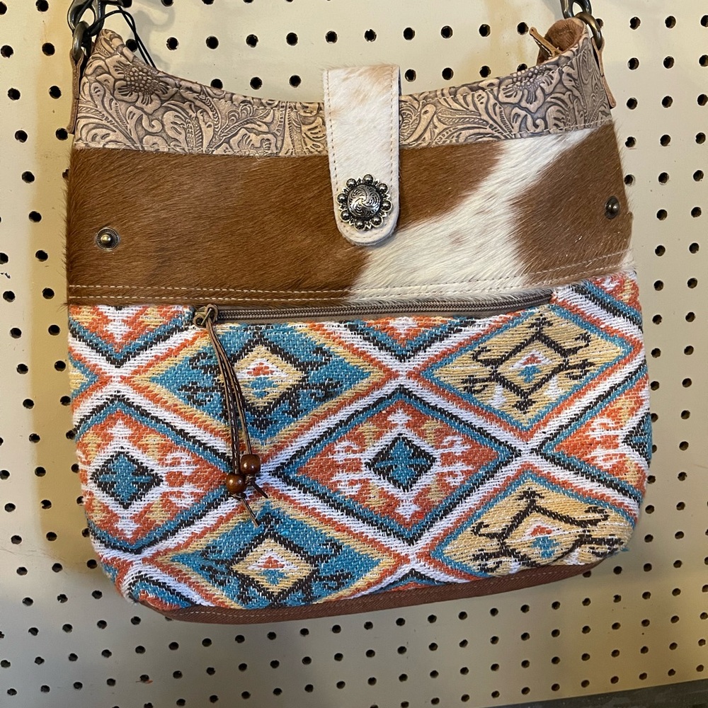 Myra bag